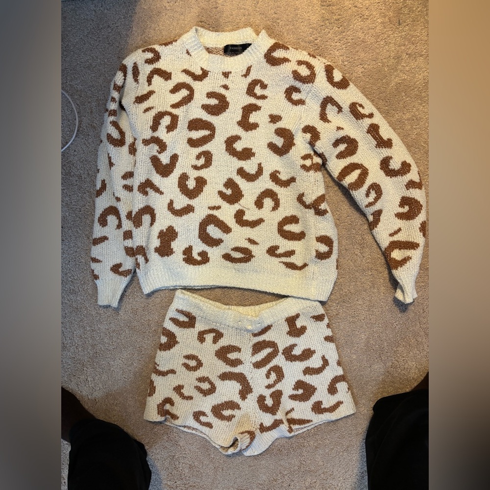 Cheetah lounge set 🐆🩷